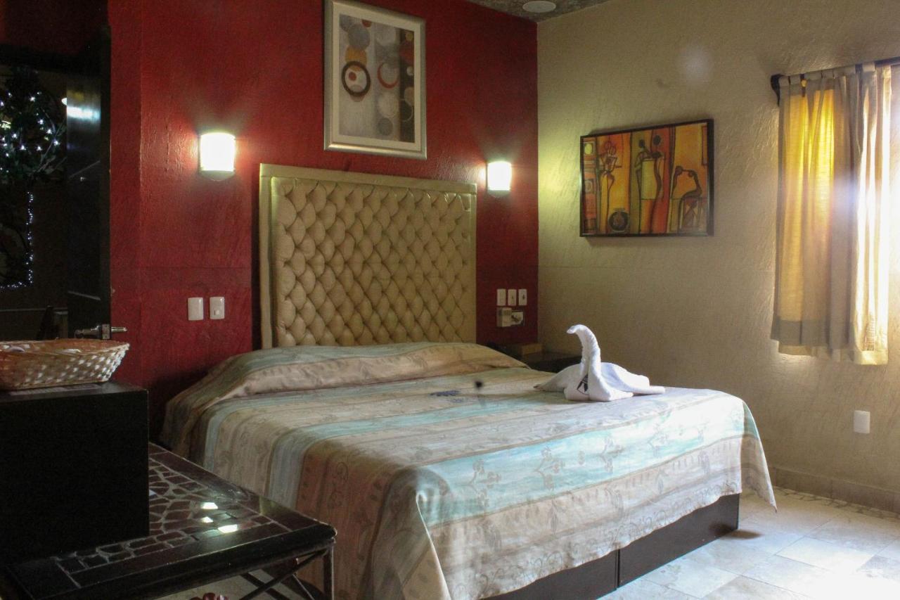Villas Y Suites Paraiso Del Sur Cuernavaca Luaran gambar